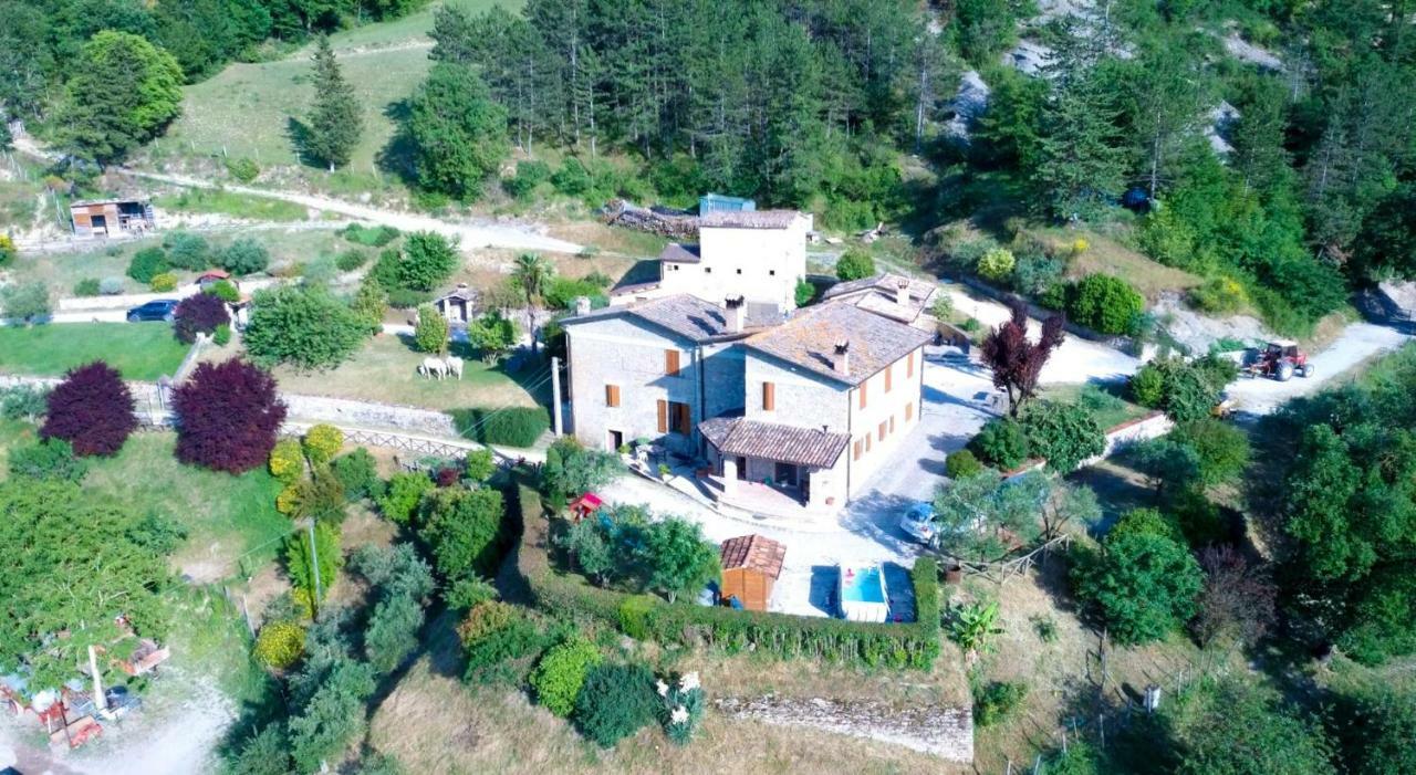 Agriturismo La Tana Citta di Castello Exterior photo